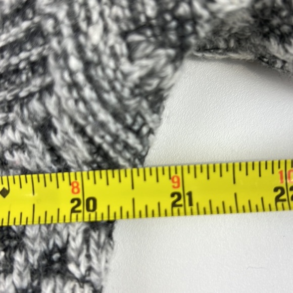Signor Angelo Grampa Sweater - Picture 7 of 10